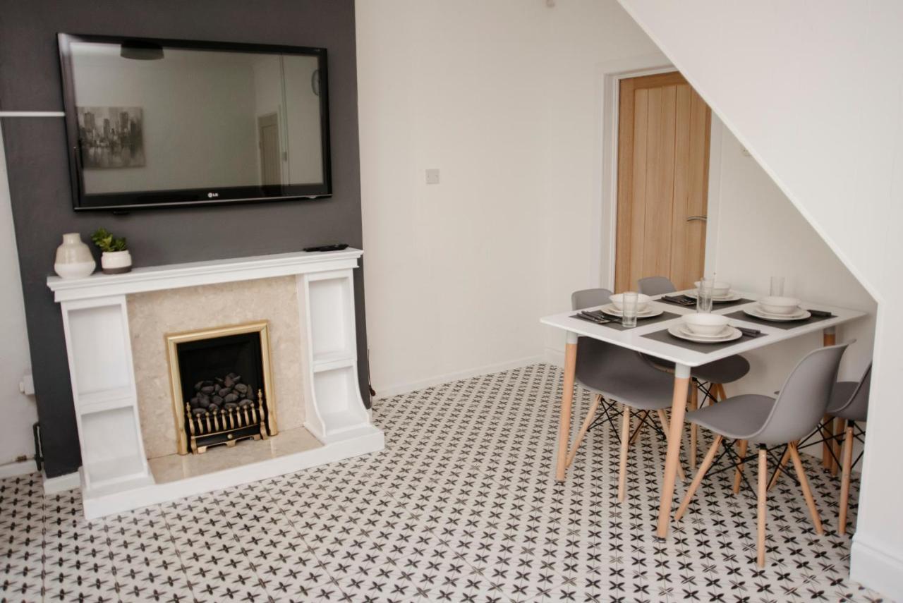 Abertillery Six Bells Retreat 빌라 외부 사진